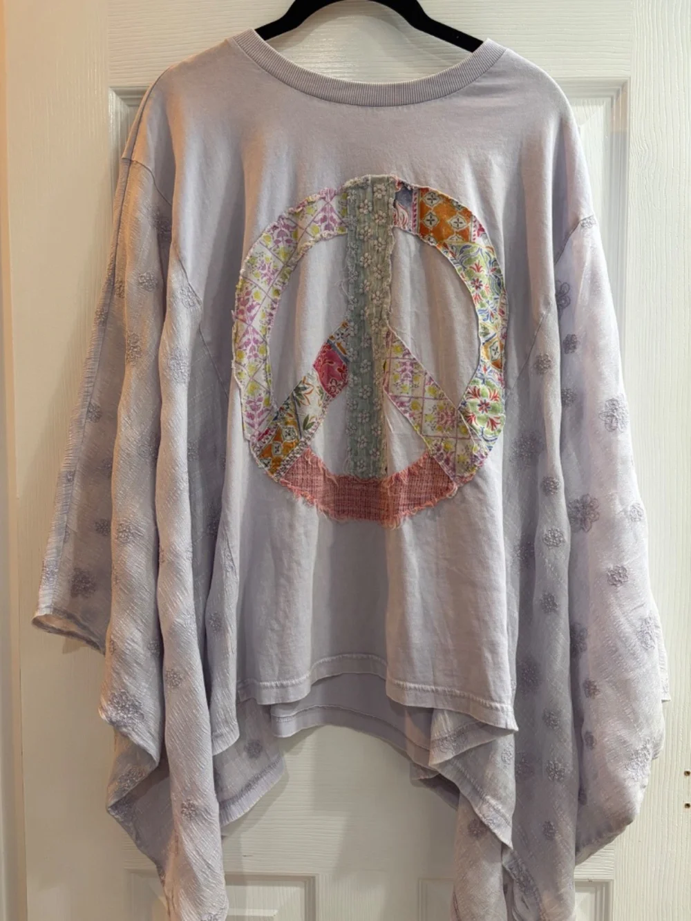 NEW EASEL PEACE PATCH FRONT MINERAL WASHED PONCHO TOP LILAC OVERSIZED SMALL - Picture 2 of 5